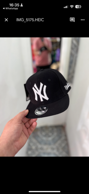 Gorra NY plana regulable