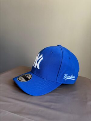 Gorra NY azul cerrada