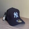 WhatsApp Image 2025-01-23 at 02.42.55 (19) Gorra NY cerrada negra